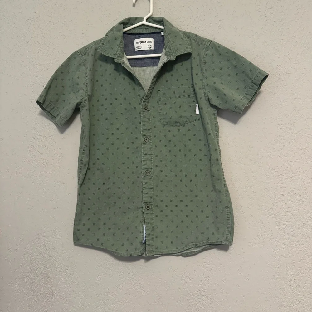 Sovereign Code Green Short Sleeve Button Down Shirt